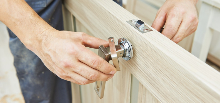 interior door repair Riverview